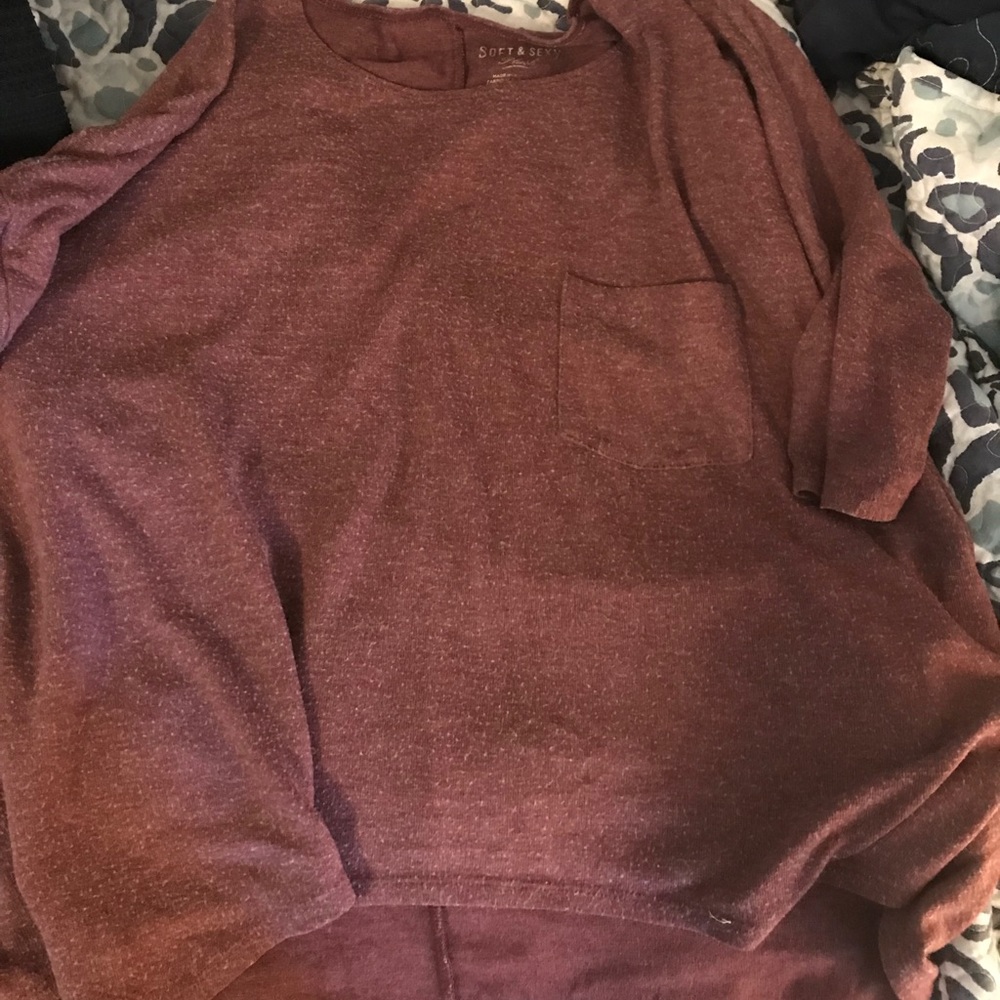 3/4 length purple tee